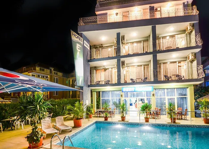 Ξενοδοχείο Family Eliri Νεσέμπαρ