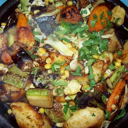 Отель Family Eliri 3*